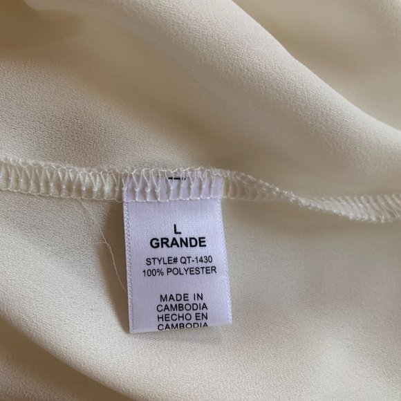 The Arte Sleeveless Top NWT - Picture 5 of 8